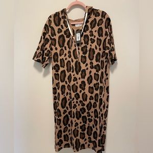 BNWT Kate Hewko Leopard print short sleeve romper